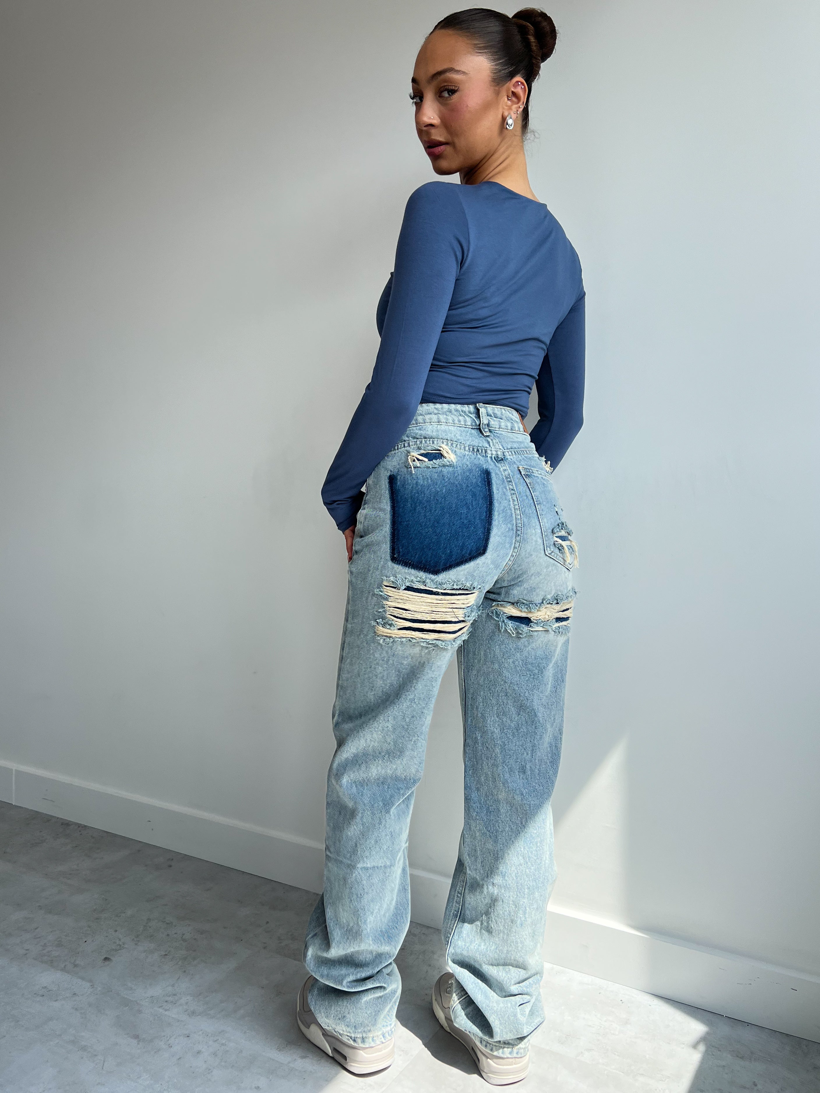 VIRALE REVNE JEANS