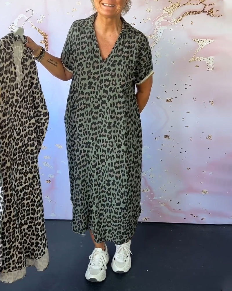 Fleur | V-hals kjole med leopardprint