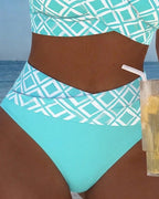 Todelt Bikini Med Bh-Skåret Top Og Diamantmønster