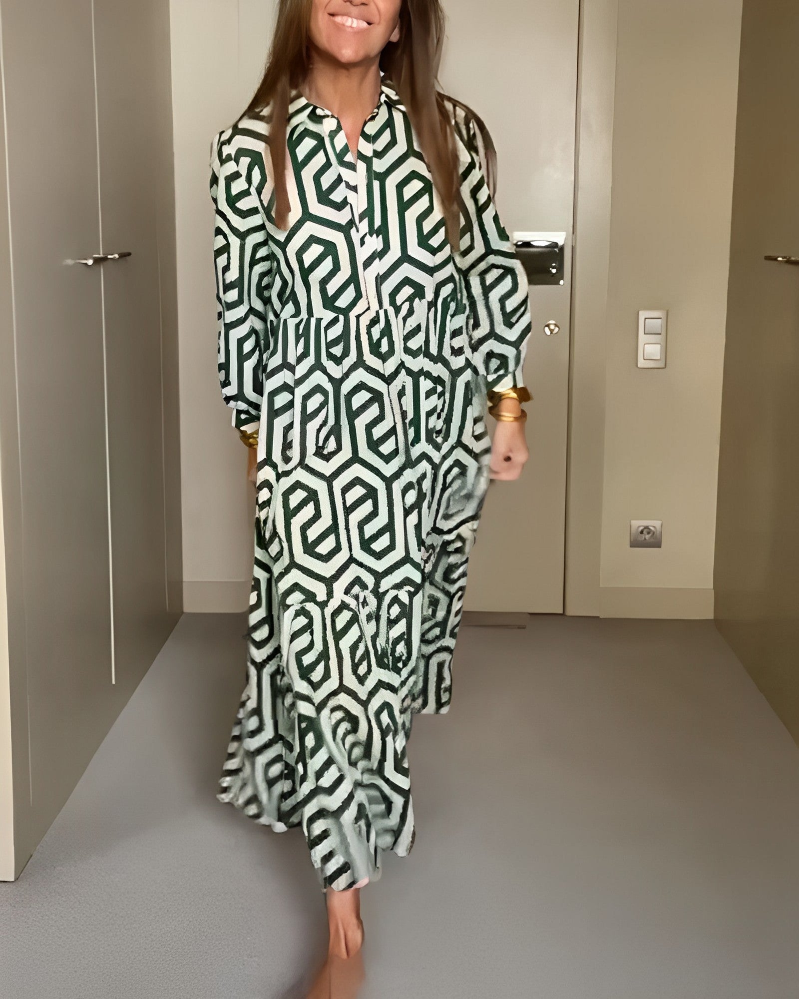 Nina | Kjole med Prikker og Geometrisk Print