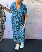 Fleur | V-hals kjole med leopardprint