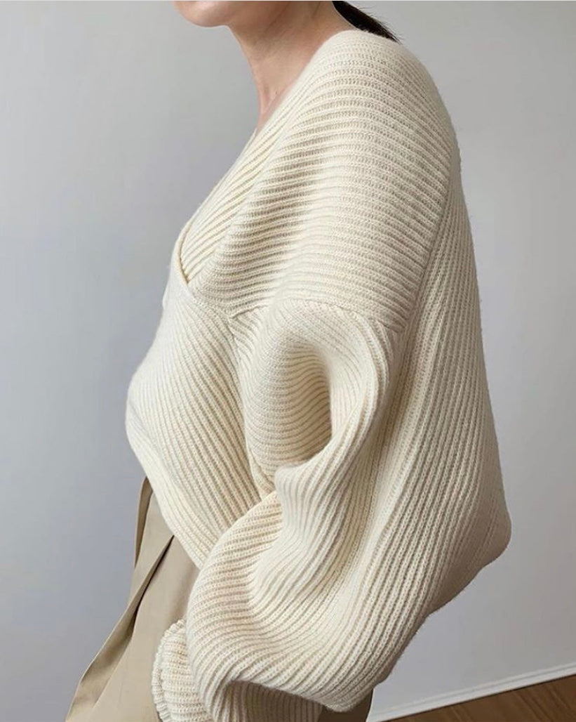 Iris | Elegant krydsstrikket sweater