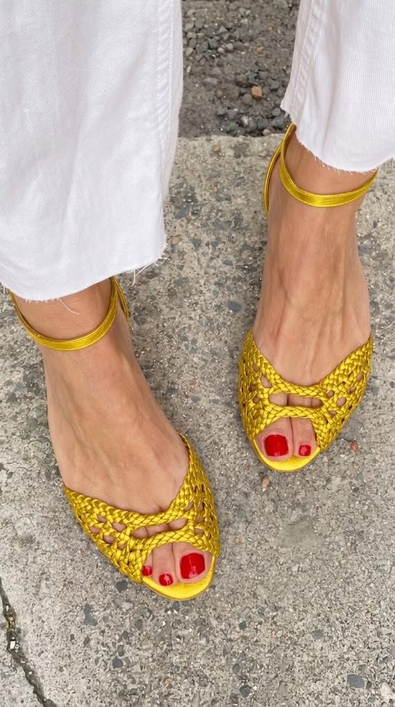 Isadora | Flettede guld-sandaler