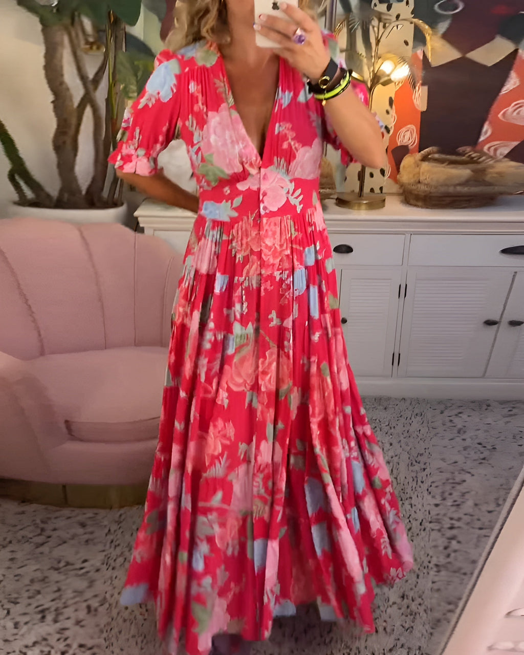 Emma | V-hals kjole med blomsterprint