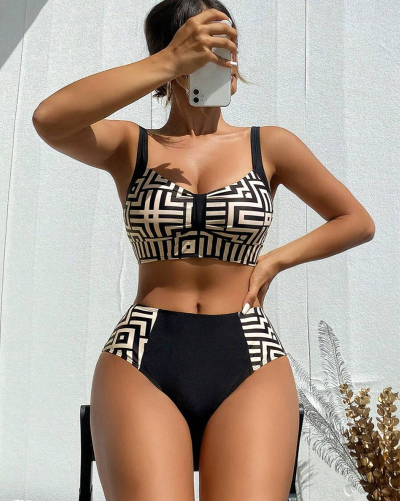 Helena - elegant to-stykke bikini med mønster