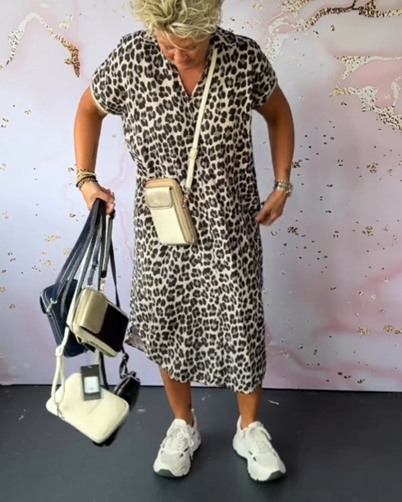 Fleur | V-hals kjole med leopardprint