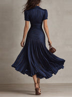 Adriana ∙ Retro stribet satin-midikjole