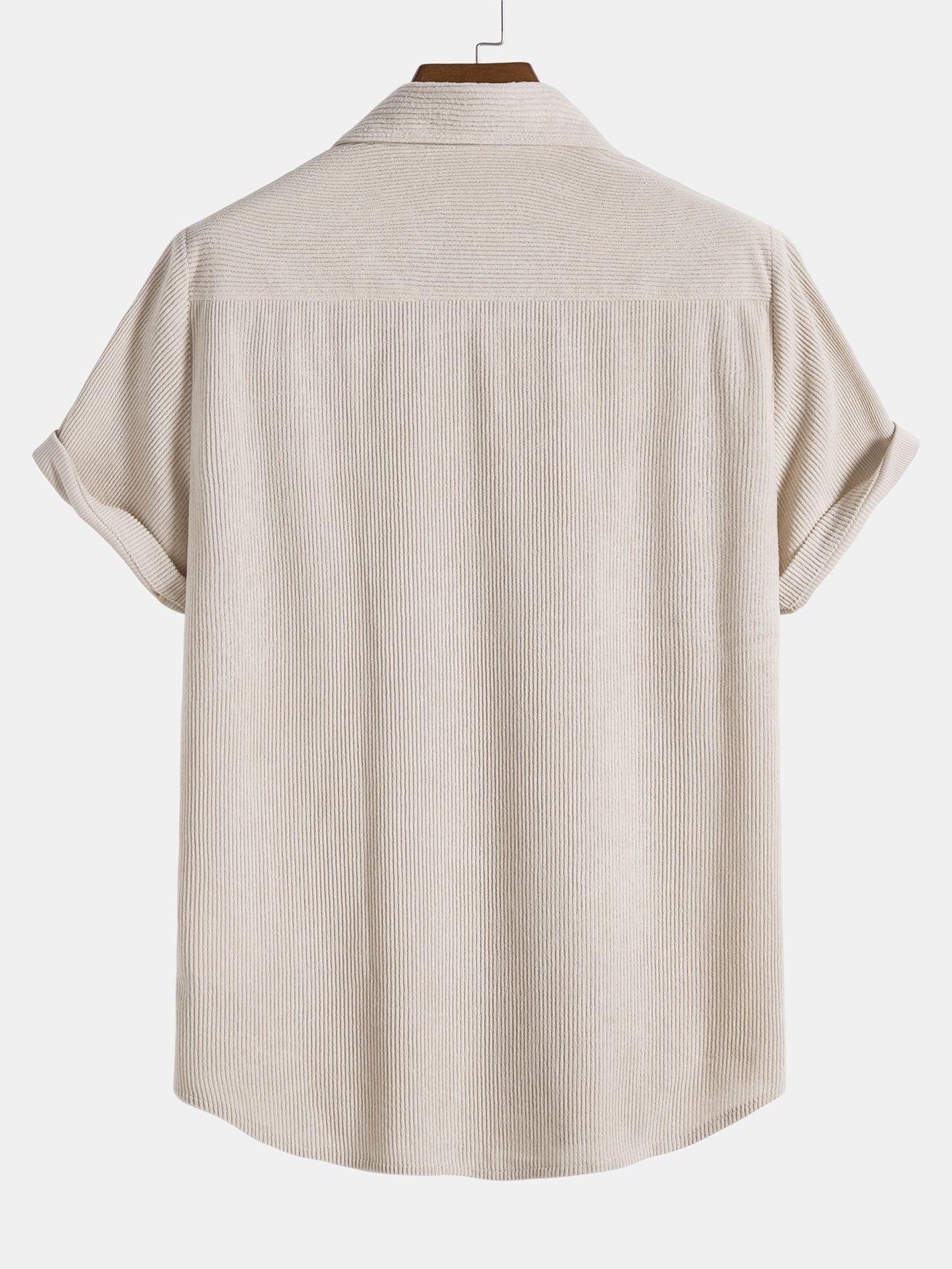 Kortærmet fløjlsbluse og shorts