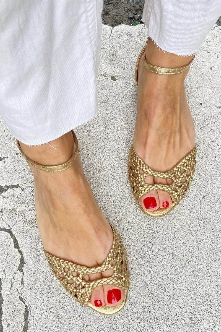 Isadora | Flettede guld-sandaler