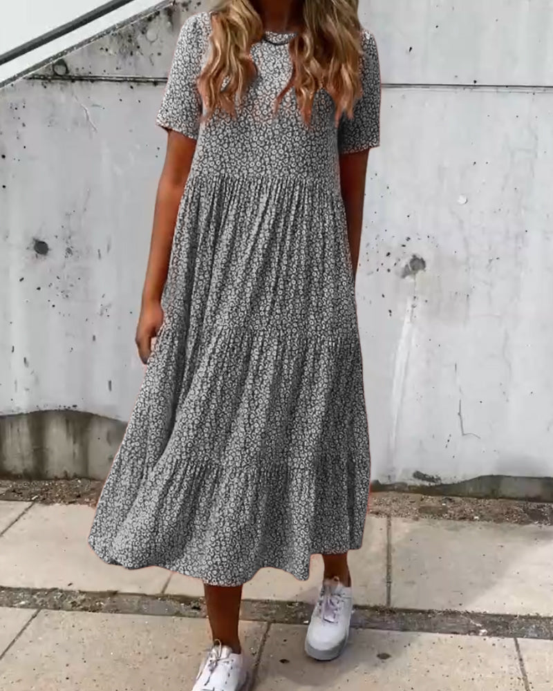 Anna | Kortærmet kjole med blomsterprint
