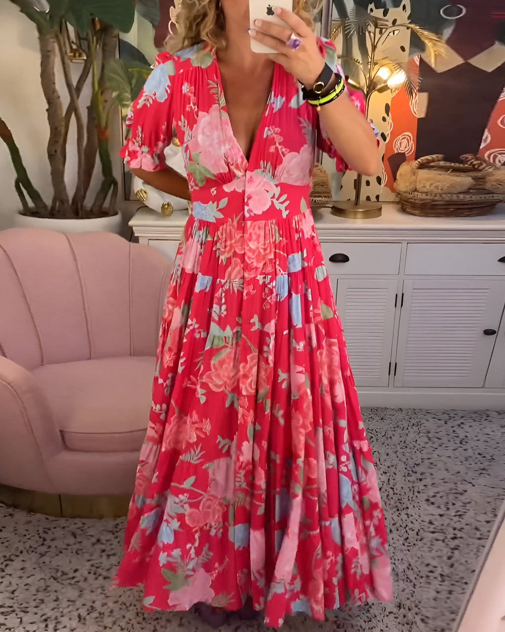 Emma | V-hals kjole med blomsterprint