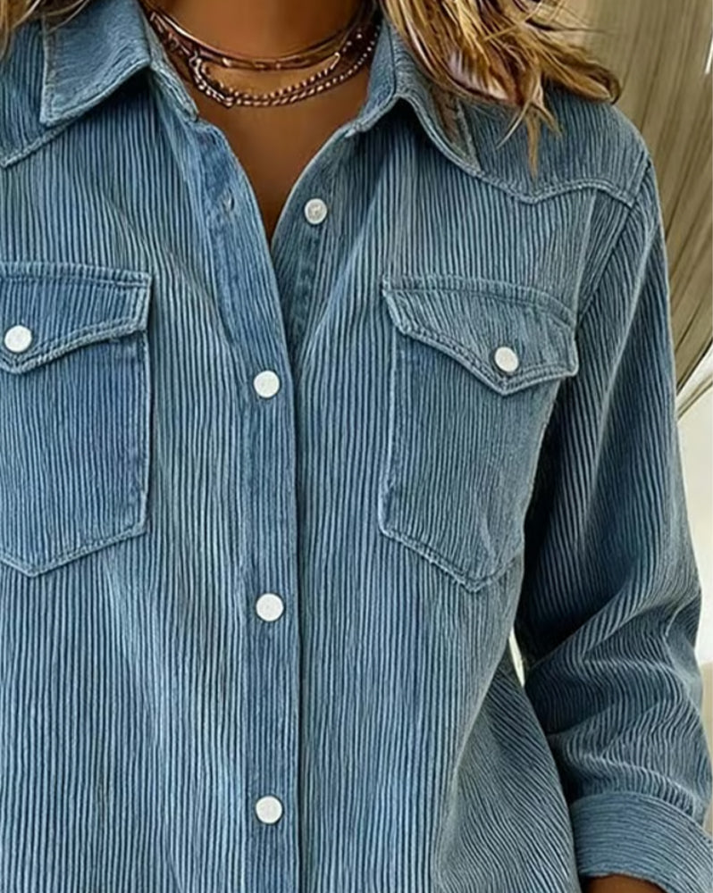 Noor | Stilfuld bluse med revers og knapper