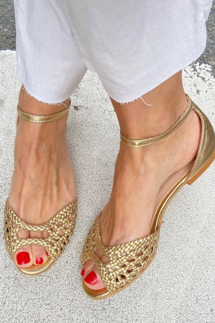 Isadora | Flettede guld-sandaler