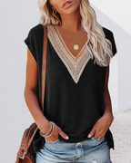 Ilse | V-hals T-shirt med blonder