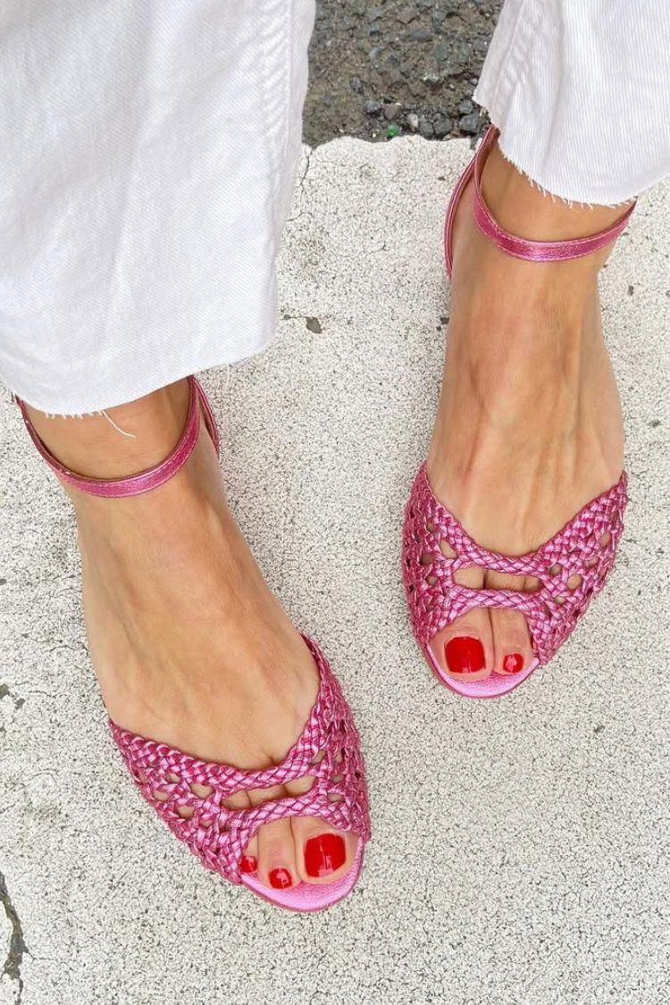 Isadora | Flettede guld-sandaler