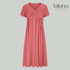 Rosella - Elegant og flatterende kjole