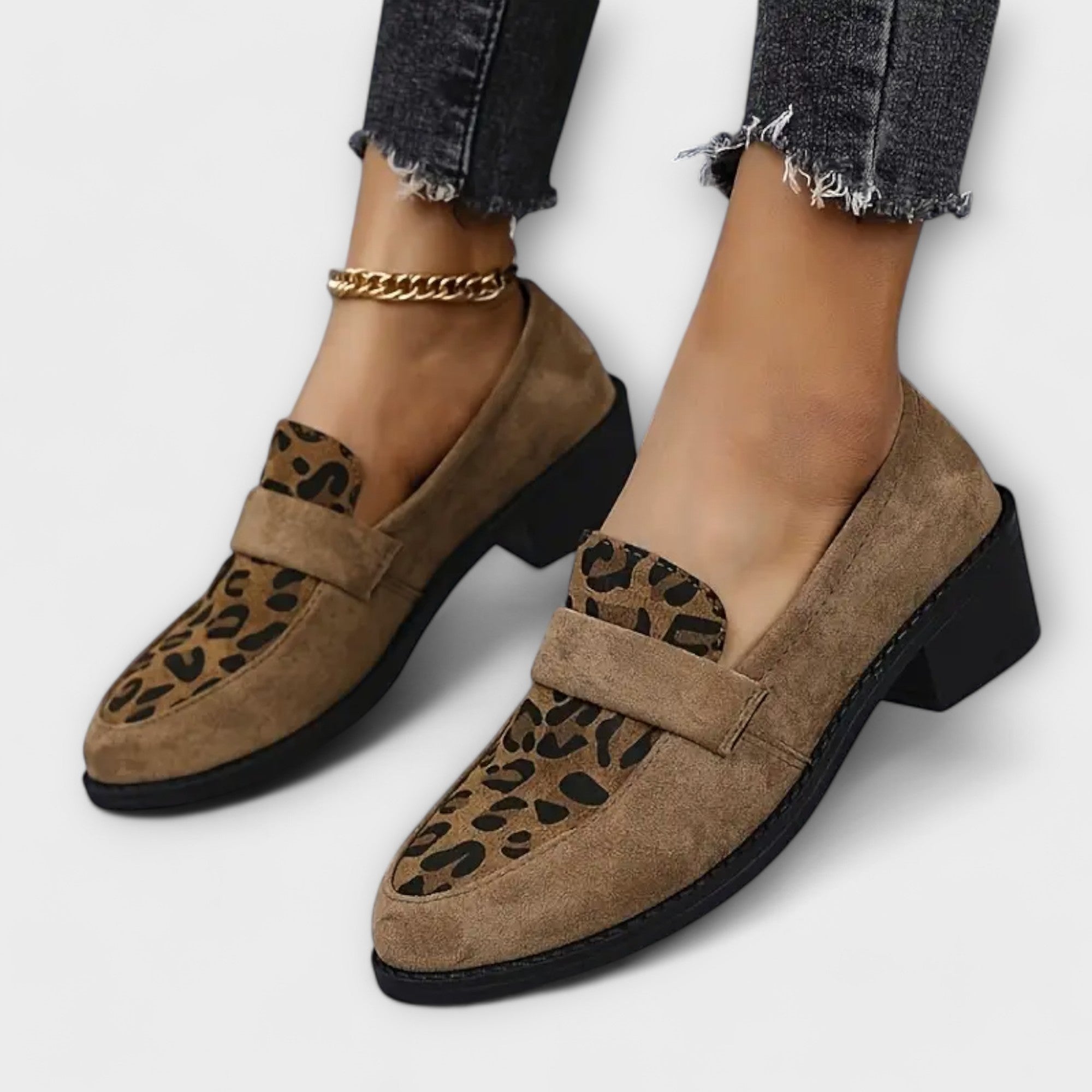 Karla - Elegante damesko med leopardprint
