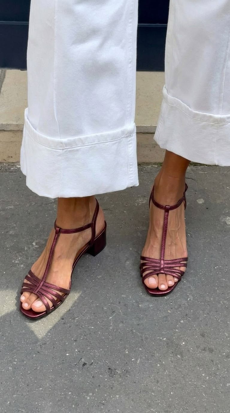 Allegra | Guldfarvede Hverdags Elegance Sandaler