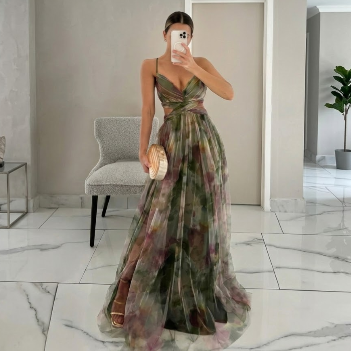 Nadine™ – Fortryllende lang kjole med blomsterprint
