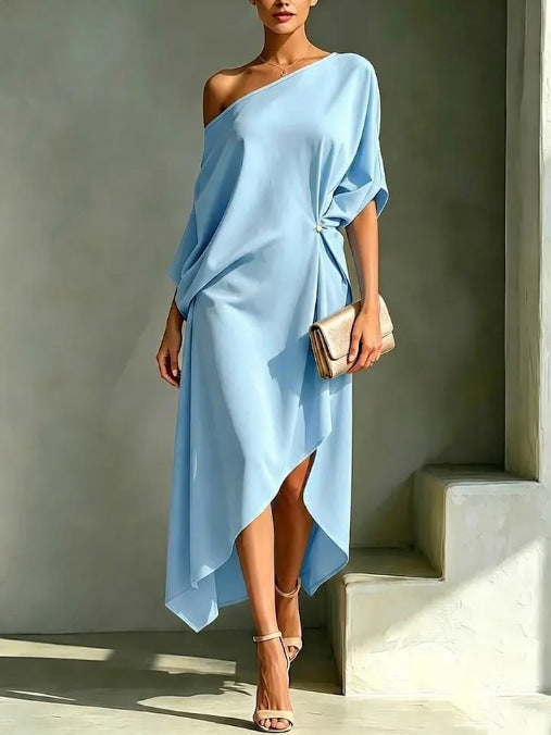 Roos | Elegant Asymmetrisk Kjole