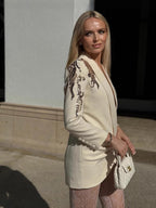 Giada™ – Elegant Broderet Kjole