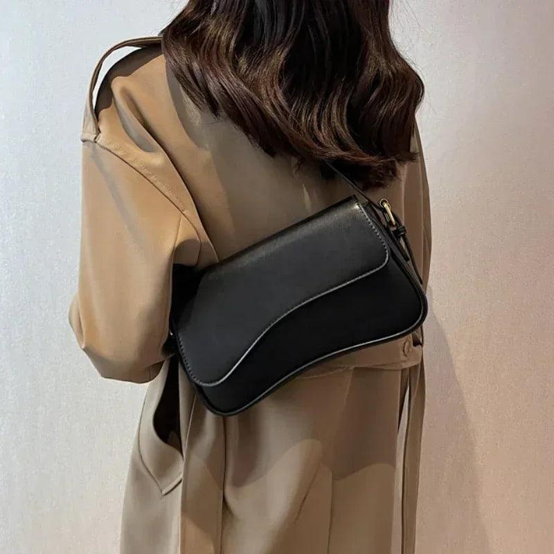 PURELINE PURSE