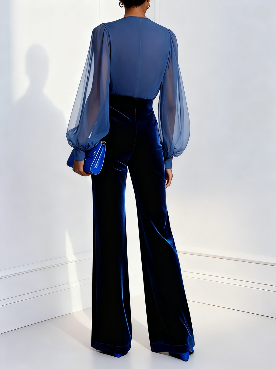 Parisa™ – Jumpsuit med V‑hals og lange ærmer