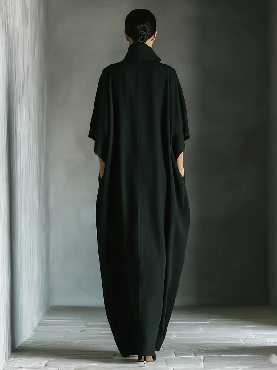 Alessandra • Lang, oversized, minimalistisk kjole