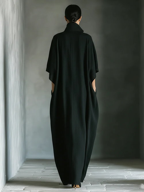 Alessandra • Lang, oversized, minimalistisk kjole