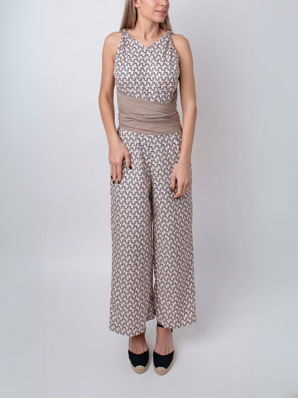 Sophie | Ærmeløs Jumpsuit med Rund Halsudskæring