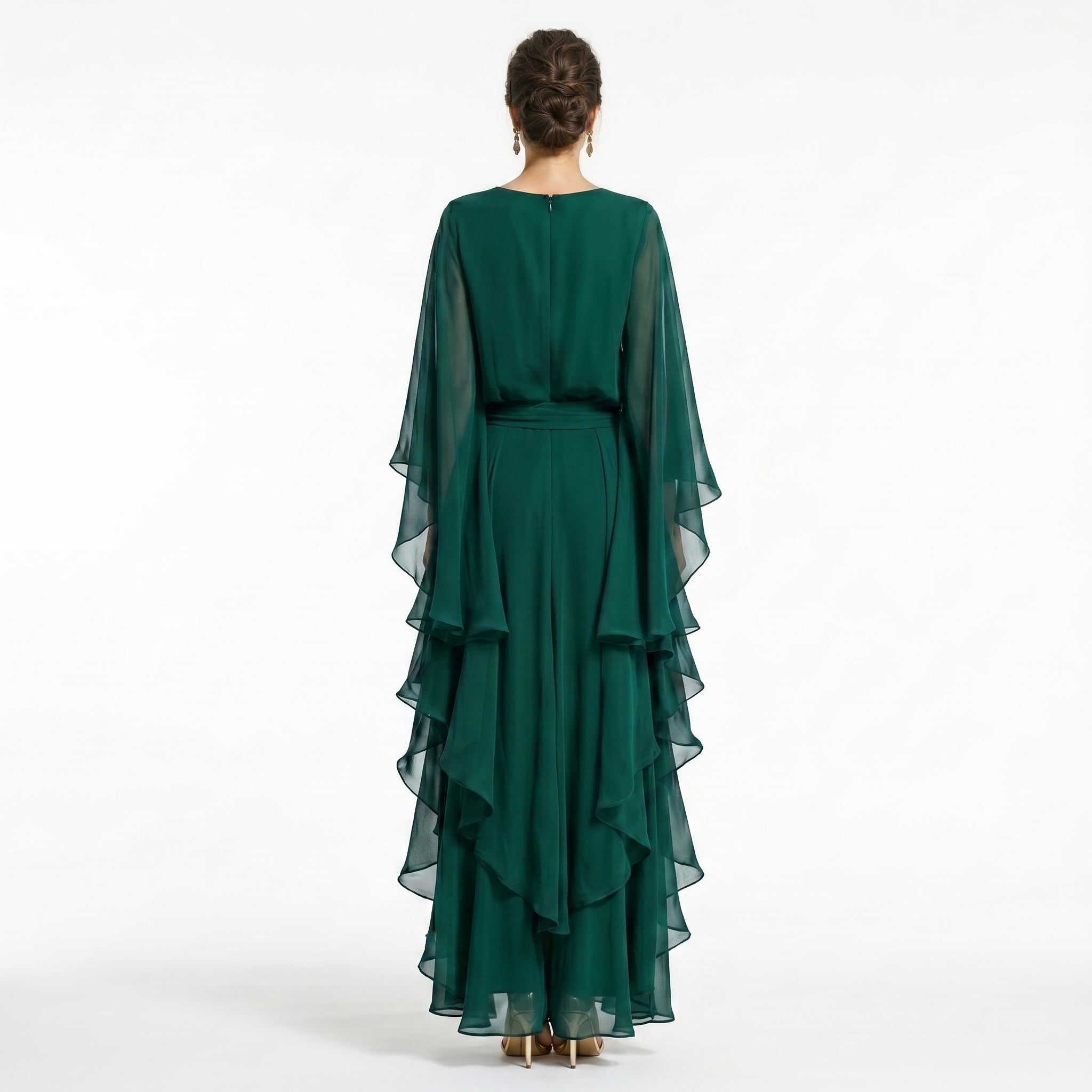 Inês - Festkostume med elegant kappe