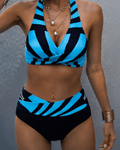 Elegant stribet bikini til stranden