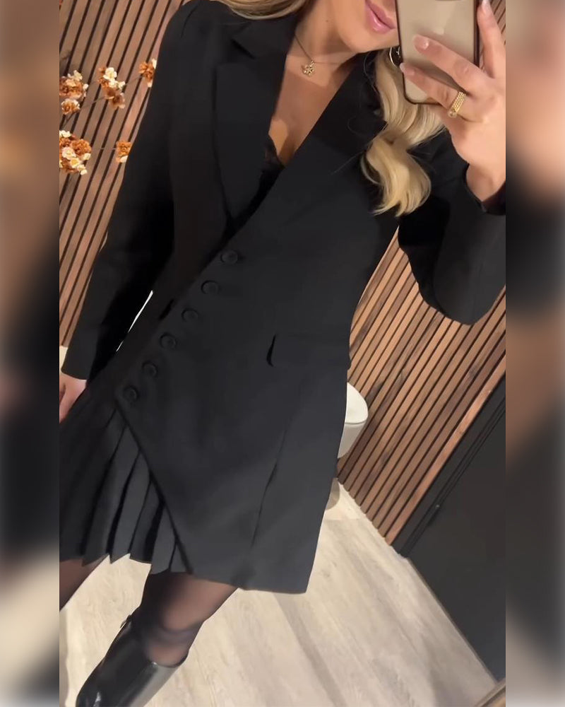 Kjole med revers og blazerlook