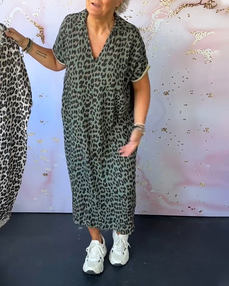 Fleur | V-hals kjole med leopardprint