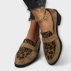 Karla - Elegante damesko med leopardprint