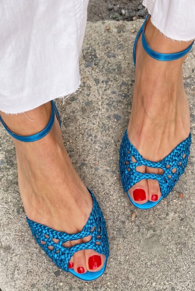 Isadora | Flettede guld-sandaler
