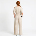 Beatriz - Flydende jumpsuit med elegant krydsudskæring