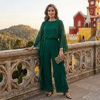 Inês - Festkostume med elegant kappe