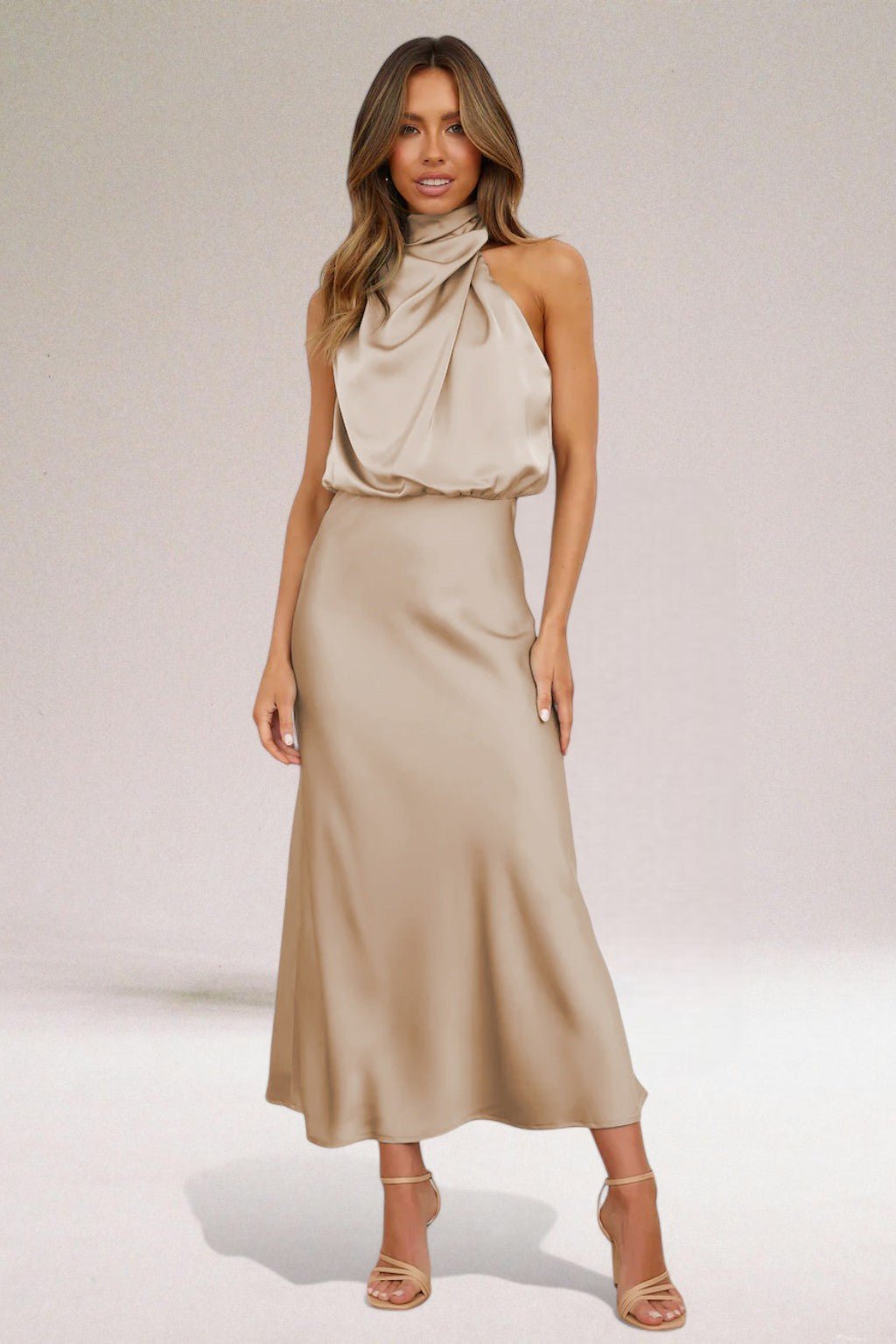 Flavia™ | Glamourøs satin halterkjole