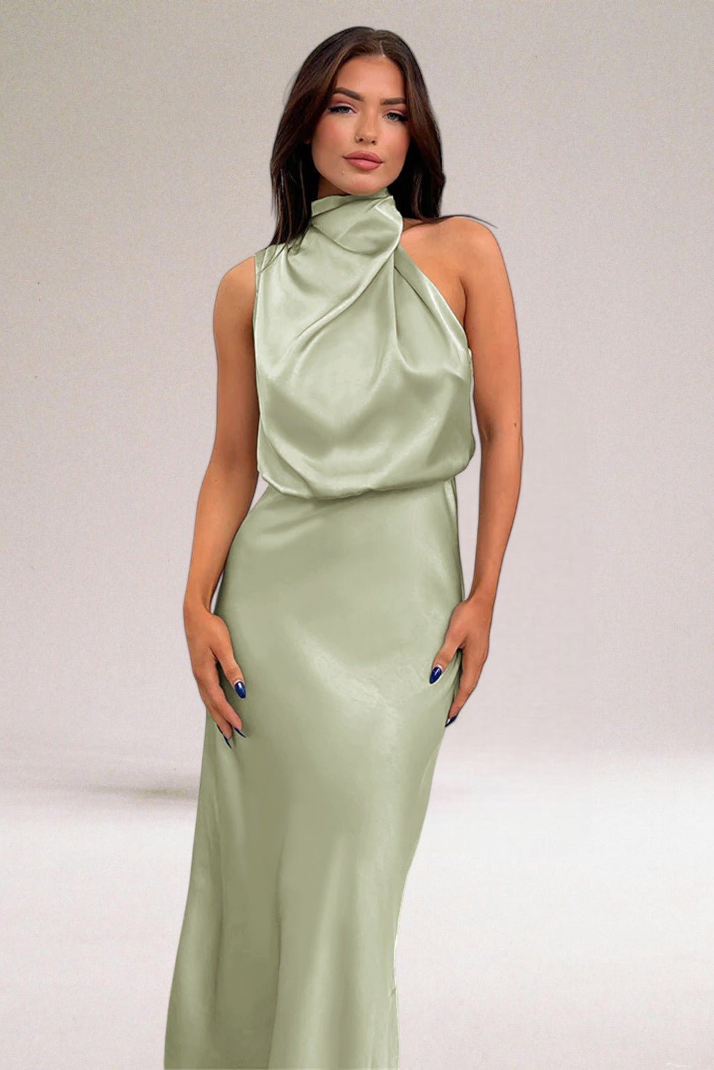 Flavia™ | Glamourøs satin halterkjole
