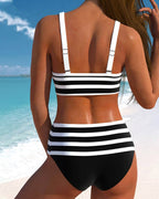 Stribede højtaljede bikinier
