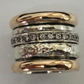 Vintage ring i kraftigt guld