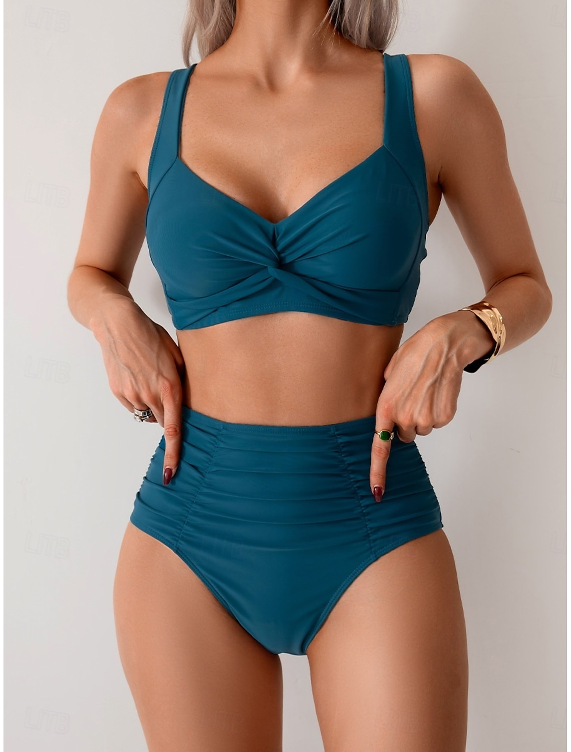 Maya - Bikini i plisseret stof