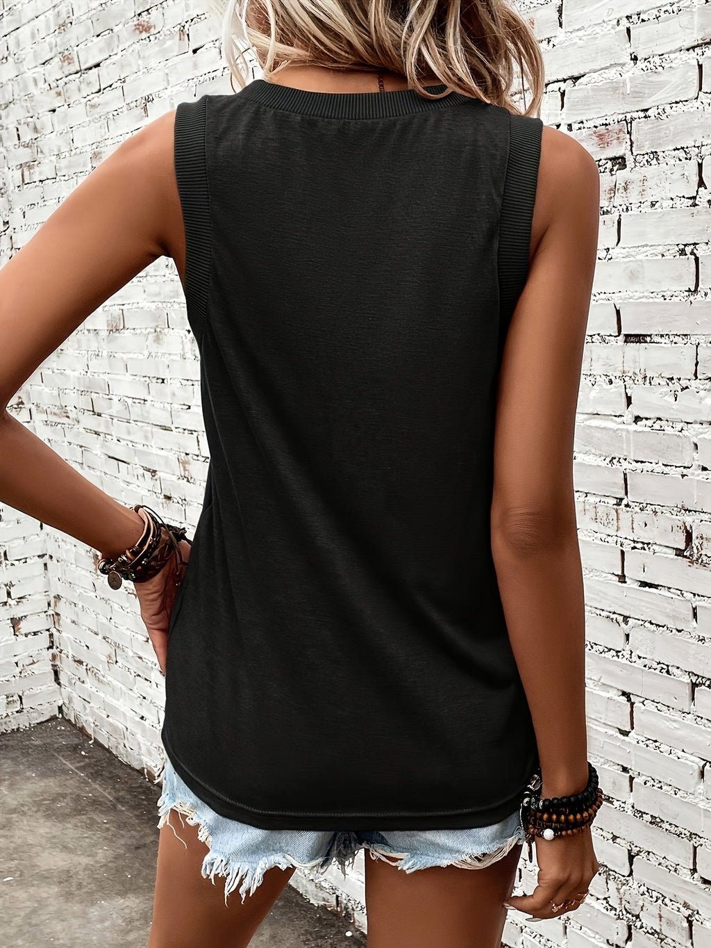 Lenora™ | Afslappet T-shirt med sweetheart-udskæring
