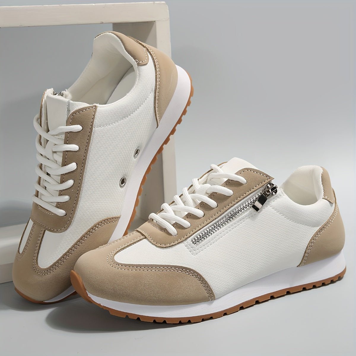 Mariella | Elegante sneaker med forhøjet sål