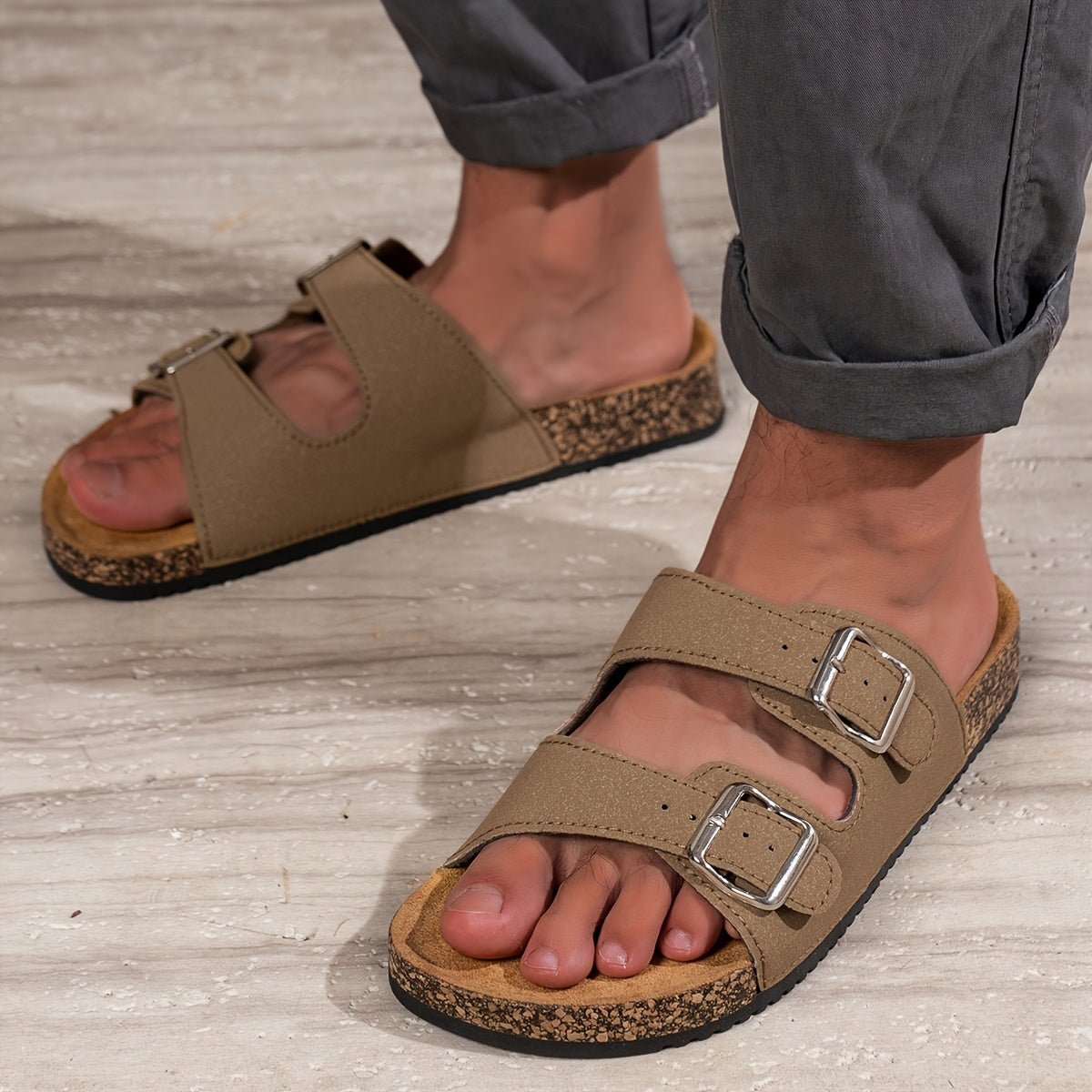 Nicolas justerbare herresandaler med skridsikker sål