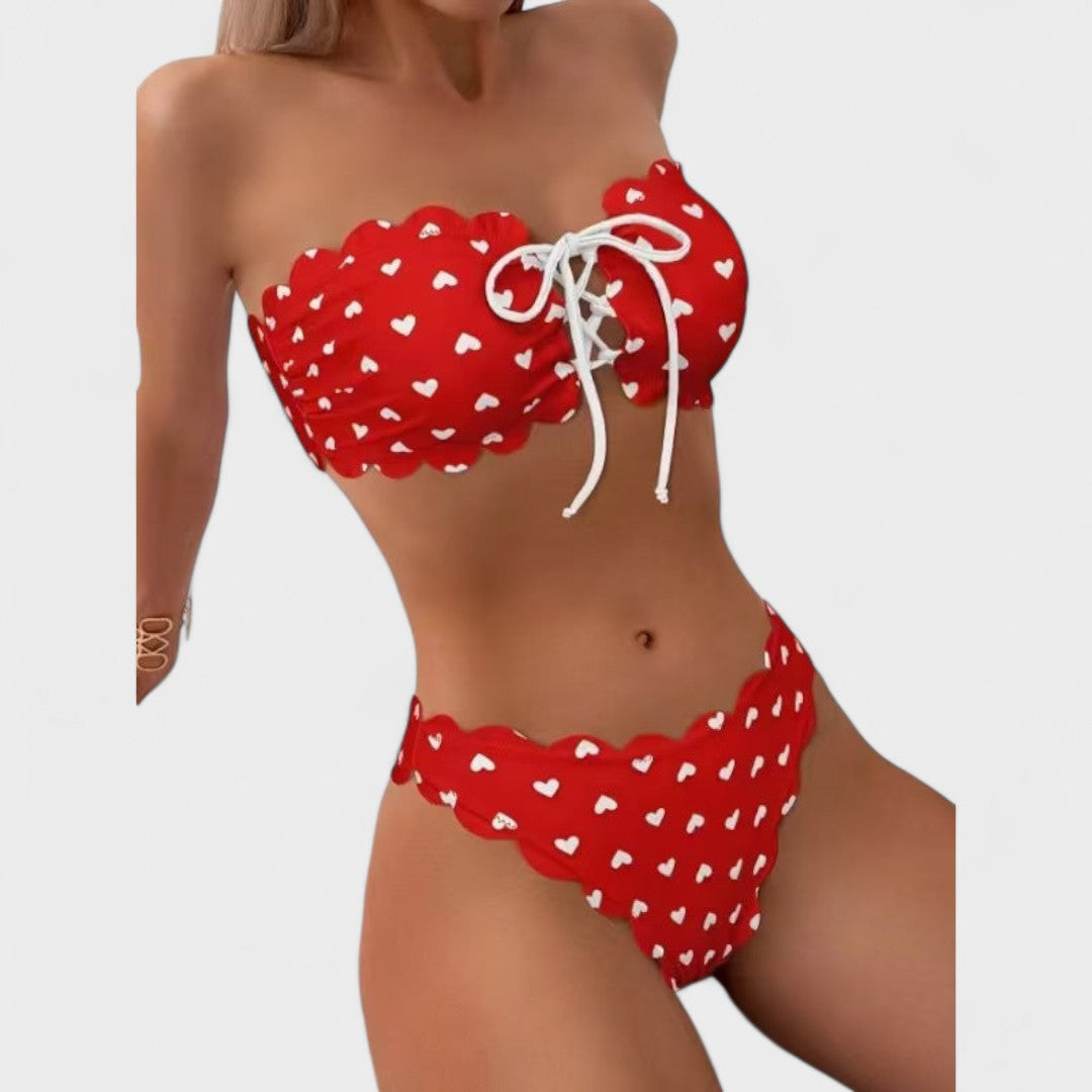 Julia - bikini sød kærlighed