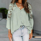 SARA - Bluse med blomstret blonde