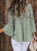 SARA - Bluse med blomstret blonde