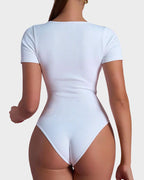 LALUNA® | BASIC BODY MED FIRKANTET HALSUDKÆRING